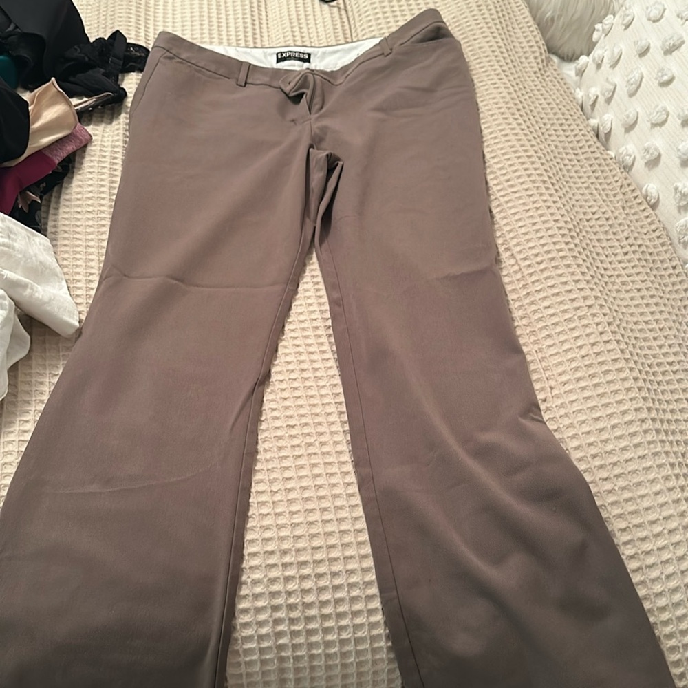 2 items -8$ 
Calvin Klein Women's Taupe Trousers